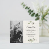 Moderne Waterverf Groene Olijftak Aankondigingskaart (Staand voorkant)