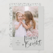 Moderne Waterverf Script Sage Green Merry Bright Feestdagenkaart (Voorkant / Achterkant)