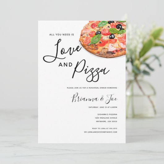 Moderne Waterverf Simple Love and Pizza Invitation Kaart (Staand voorkant)