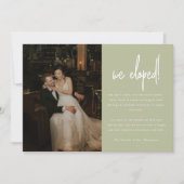 Moderne 'We Eloped' Trouw Sage Groene Foto Aankondiging (Voorkant)