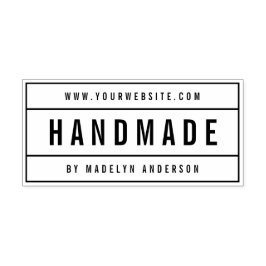 Moderne webwebtoepassing met geborduurde naam  zelfinktende stempel