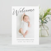 Moderne Welkom Baby Foto Geboorte Aankondiging (Staand voorkant)