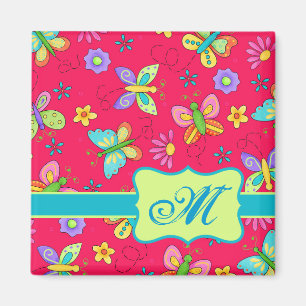 Moderne Whimsy Butterflies op Red Monogram Persona Magneet