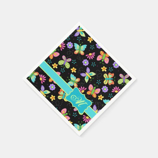 Moderne Whimsy Butterflies op zwart Monogram Servet (Hoek)