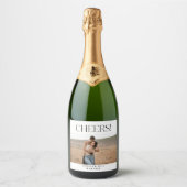 Moderne Whimsy Minimal Wedding Champagne Labels Sparkling Wijnetiket (Voorkant)