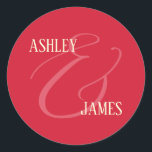 Moderne Whimsy Red Ampersand Wedding Monogram Ronde Sticker<br><div class="desc">Voeg een oprechte finishing touch toe aan uw huwelijksgunsten met deze elegante rode sticker met een ampersand en de namen van het paar. Gebruik voor envelopafdichtingen of voorkeurtags.</div>