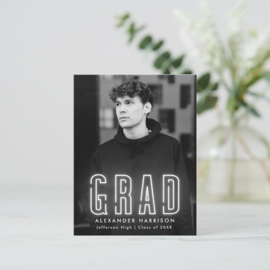 Moderne White Neon Photo Graduation Party Uitnodiging Briefkaart (Staand voorkant)
