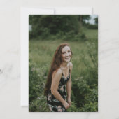 Moderne Wildbloemen Bewaar de datum Foto Afstudere Kaart (Achterkant)