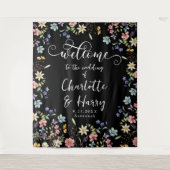 Moderne Wildbloemen Zwart Bruiloft Welkom Achtergr Wandkleed (Voorkant)