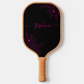 Moderne Wilde Bloem Zwarte Roze Script Naam Bloems Pickleball Paddle (Voorkant)