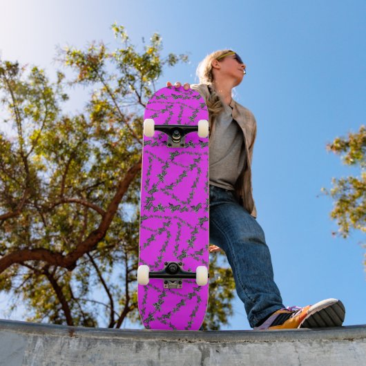 Moderne wilde paarse zebra persoonlijk skateboard (Buiten 1)