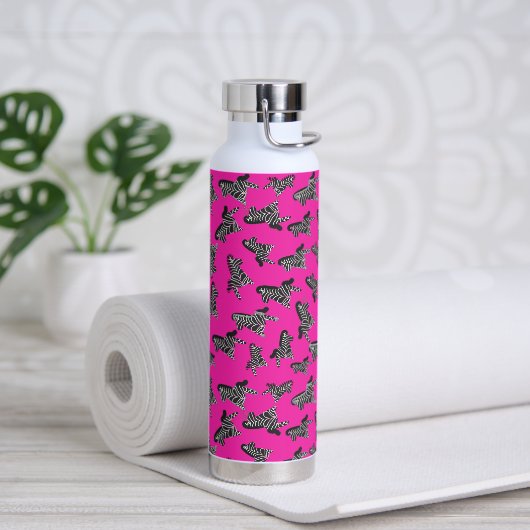 Moderne wilde roze zebra waterfles (Yoga (Gedraaid) )