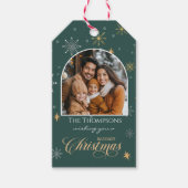 Moderne Winter Sneeuwvlokken Foto Groene Kerstmis Cadeaulabel (Voorkant)