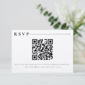 Moderne Wit-minimalistische RSVP QR-codeuitnodigin Informatiekaartje (Staand voorkant)