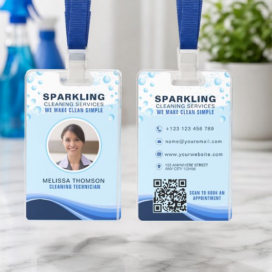 Moderne Witte Blauwe Professionele Schoonmaakdiens Badge