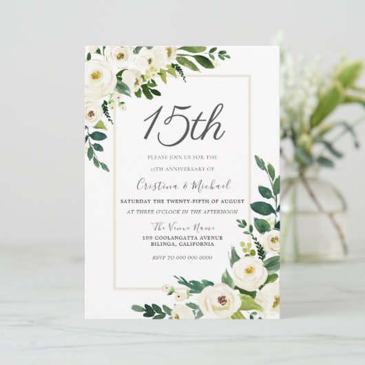 Moderne Witte Bloemen 15e Trouwdag Kaart (Staand voorkant)