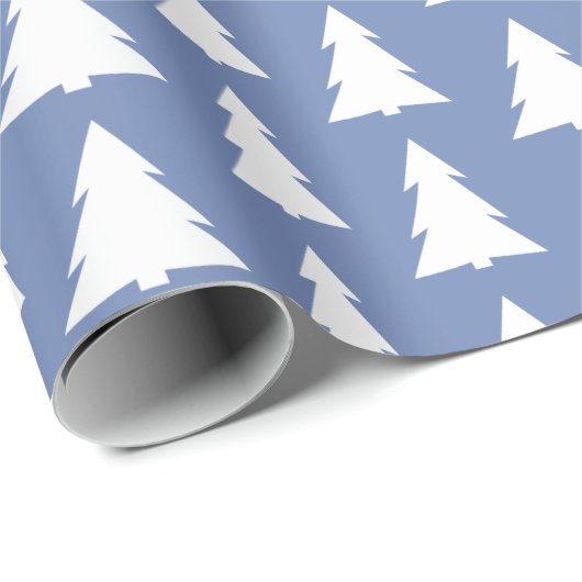 Moderne witte bomen op blauw geometrisch patroon cadeaupapier (Rol Hoek)