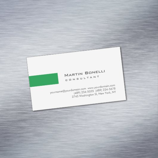 Moderne, witte, eenvoudige consultant magnetisch visitekaartje (Voorbeeld)