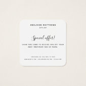 Moderne witte elegant zwarte monogram Discount kaa Vierkante Visitekaartjes (Achterkant)