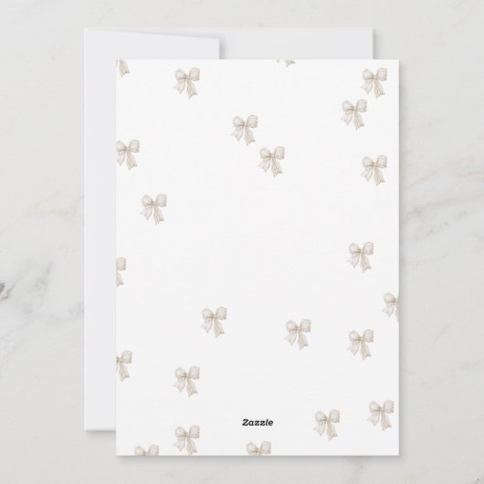 Moderne witte en beige Multi-Bow Holiday Kaart (Achterkant)