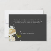 Moderne witte gardenia's op zwart sprankle bruilof bedankkaart (Achterkant)