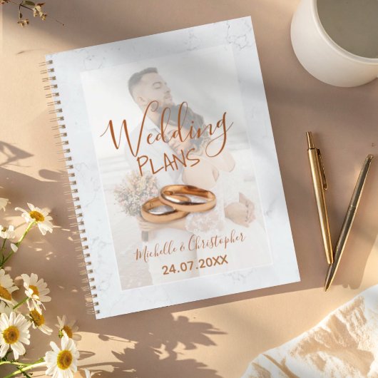 Moderne witte & gouden trouwplannen planner
