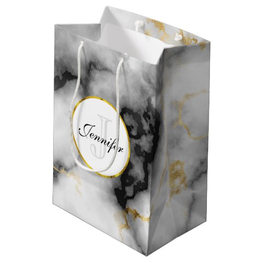 Moderne witte grijze marmer met Gold Ribbon Monogr Medium Cadeauzakje (Achterkant Gekanteld)