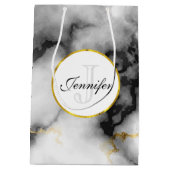 Moderne witte grijze marmer met Gold Ribbon Monogr Medium Cadeauzakje (Achterkant)