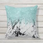 Moderne witte marmer van Sparkly Aqua Glitter Buitenkussen<br><div class="desc">Dit moderne en glamoureuze ontwerp is een combinatie van twee populaire ontwerptrends: glitter en marmer. Het is voorzien van aqua blue faux bedrukte glitter sequin striped gradiënt ombre boven een witte en zwarte hedendaagse marmersteenachtergrond. Het is elegant, chic en stijlvol! ***BELANGRIJKE NOTA VAN HET ONTWERP: Voor om het even welk...</div>