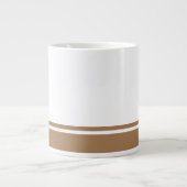 Moderne Witte Mocha Bruine Bodem Rand Racing Strip Grote Koffiekop (Voorkant)