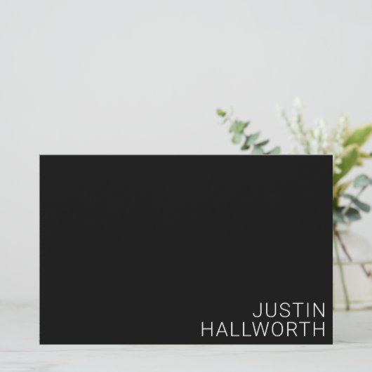 Moderne witte naam op zwart briefpapier (Staand voorkant)
