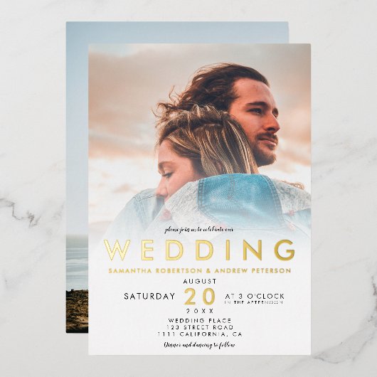 Moderne witte ombre simpele 2 foto's bruiloft folie uitnodiging (Voorkant / Achterkant)