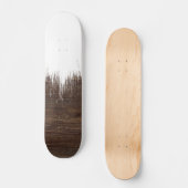 Moderne witte penseelstreken verven roestbruin hou skateboard (Voorkant)