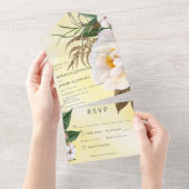 Moderne witte pony's Floral op geel diner All In One Uitnodiging (Afscheurbaar)