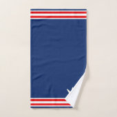 Moderne witte veren op blauw en rood bad handdoek (Handdoek)