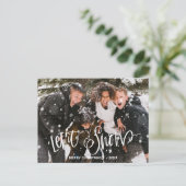 Moderne, witte vlinderschrift laat foto sneeuwen briefkaart (Staand voorkant)