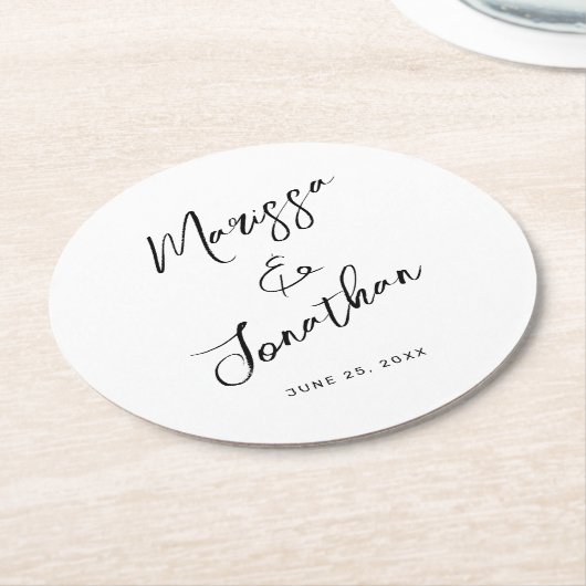 Moderne witte zwarte hand geletterde script bruilo ronde kartonnen onderzetter (Gebogen)