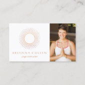 Moderne Yoga Instructeur Mandala Circle Logo Foto Visitekaartje (Voorkant)