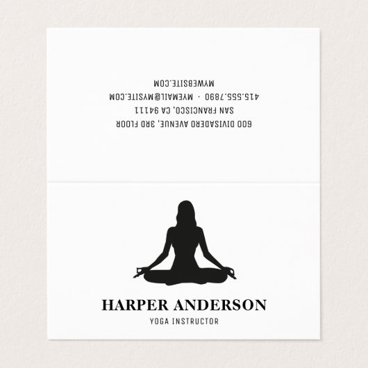 Moderne Yoga Instructeur | Minimaal zwart silhouet Visitekaartje (Buitenkant ongevouwen)