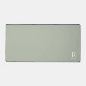 Moderne Zachte Salie Aangepaste Initiële Monogram Bureaumat (Voorkant)