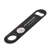 Moderne  zakelijke afbeelding: Logo zwart toevoege Speed Flessenopener (Voorkant Gekanteld)