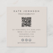 Moderne zakelijke Logo scanbare QR-code Terracotta Vierkante Visitekaartje (Achterkant)