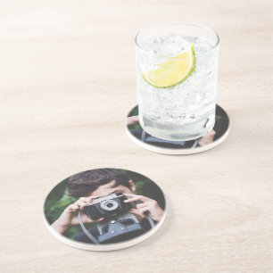 Moderne zandstenen onderzetter voor eettafel
