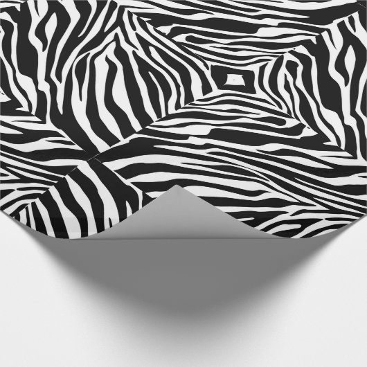 Moderne Zebra Stripes Black en White Cool Abstract Cadeaupapier (Hoek)