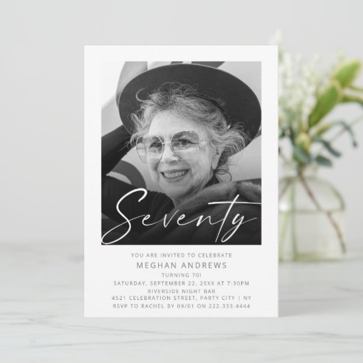 Moderne zeventig foto verjaardagsfeestuitnodiging kaart (Staand voorkant)