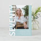 Moderne ZEVENTY Foto 70th Birthday Party Kaart (Staand voorkant)
