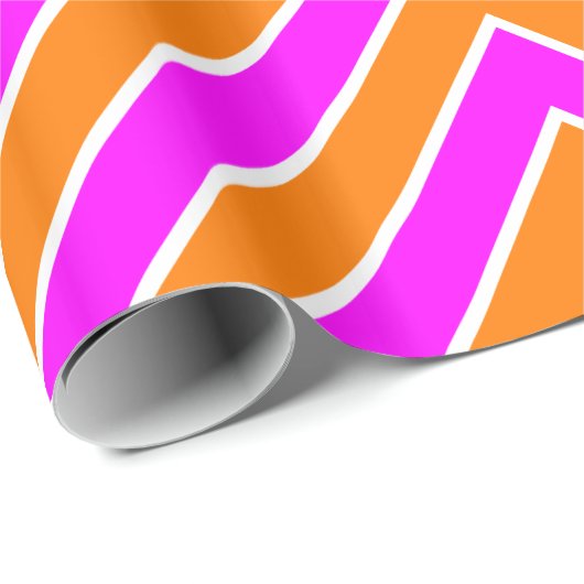 Moderne zigzagstreep Heet Roze Sinaasappel Cadeaupapier (Rol Hoek)