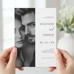 Moderne zijfoto zwart-wit QR-code bruiloft Kaart