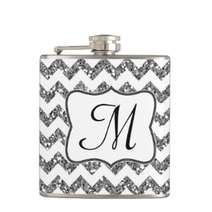 Moderne Zilveren Glitter Chevron Monogram Whiskey Heupfles