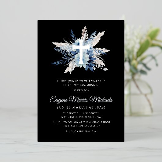 moderne zilveren kruis eerste gemeenschap folie uitnodiging (Staand Voorkant)